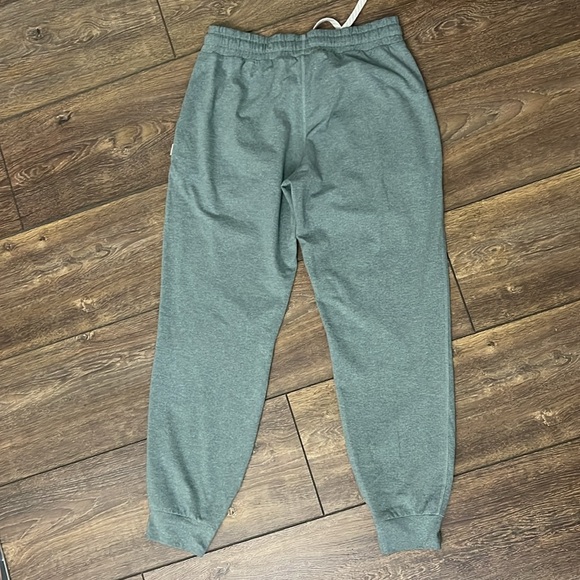 Vuori Performance Joggers, Size XS - Picture 3 of 4